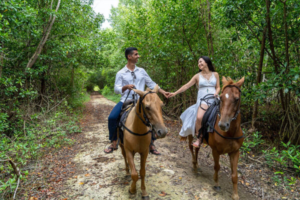 reggae horseback riding tour couple