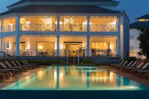 excellence oyster bay pool view