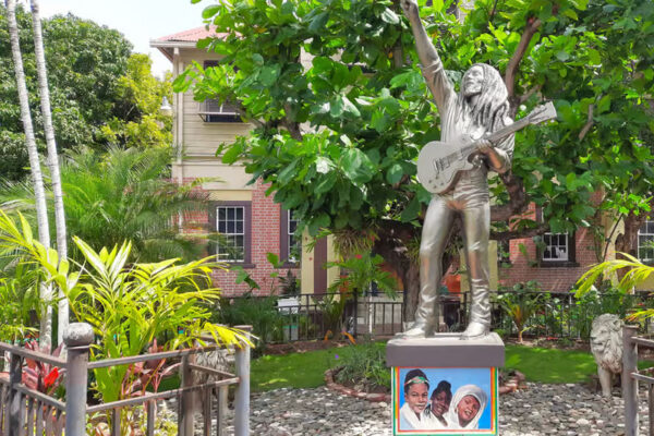Kingston Highlight Tour bob marley museum